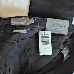 Torrid Luxe Skinny Jeans size 12